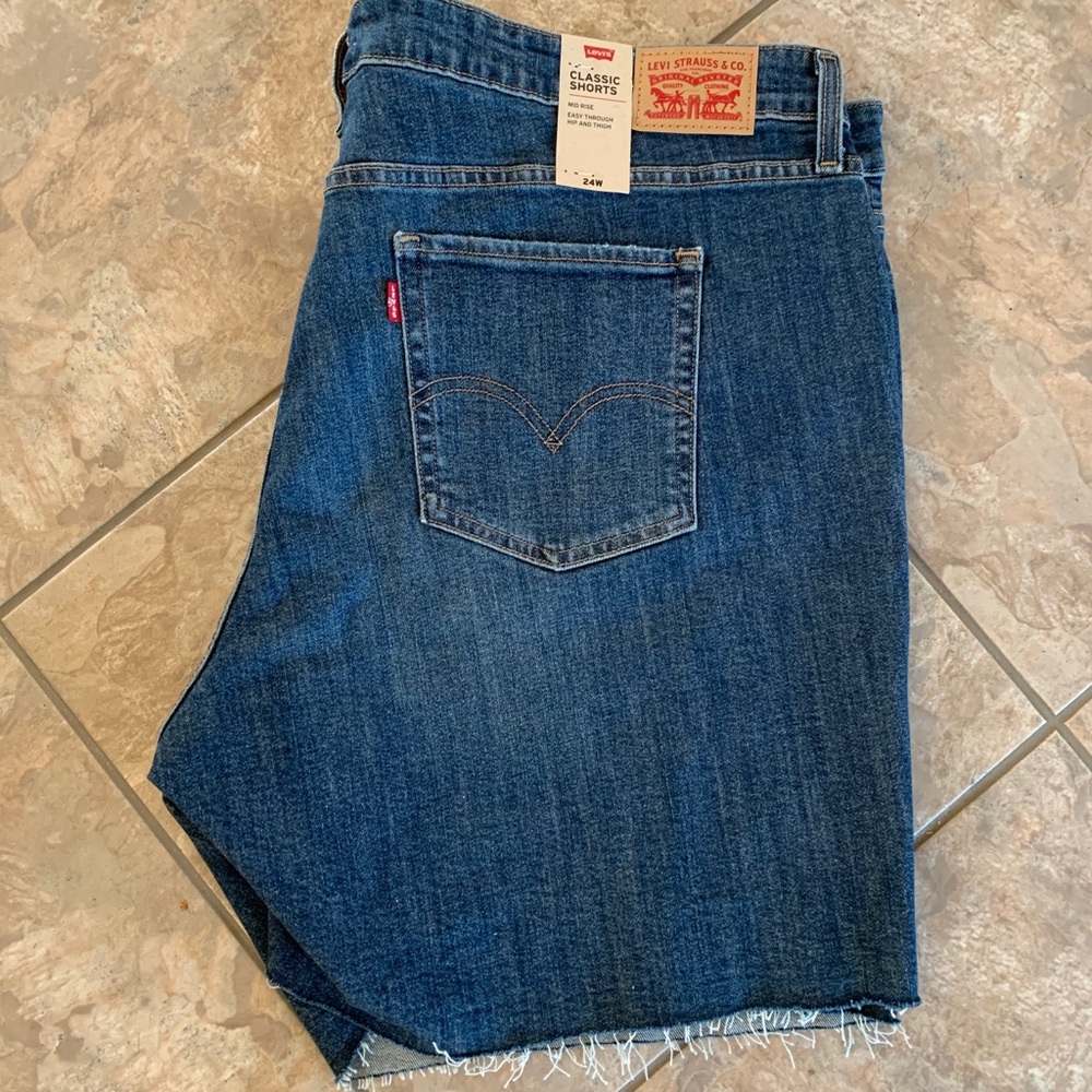 Jeans - Picture 3 of 3